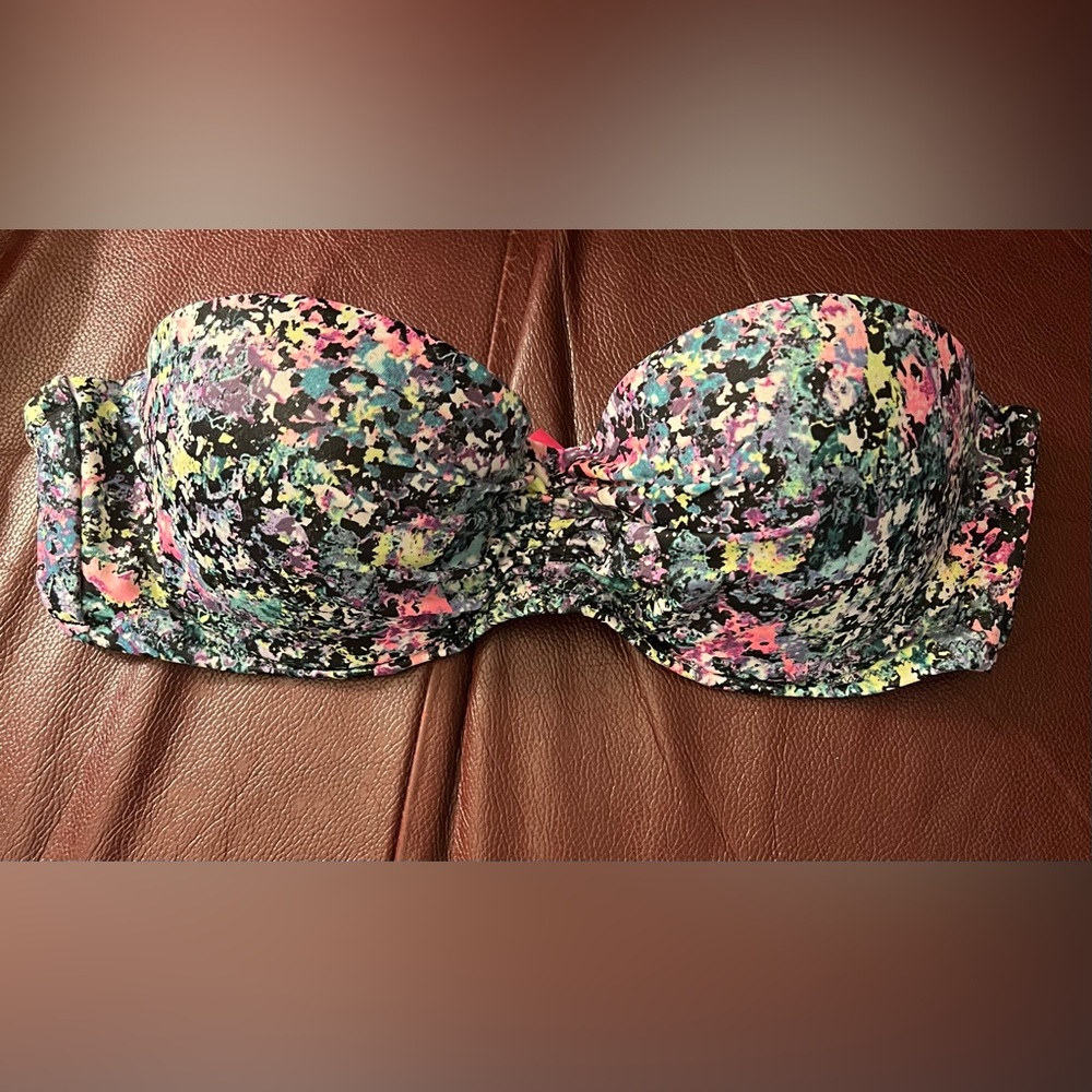 Victoria’s Secret Graffiti Bikini Top